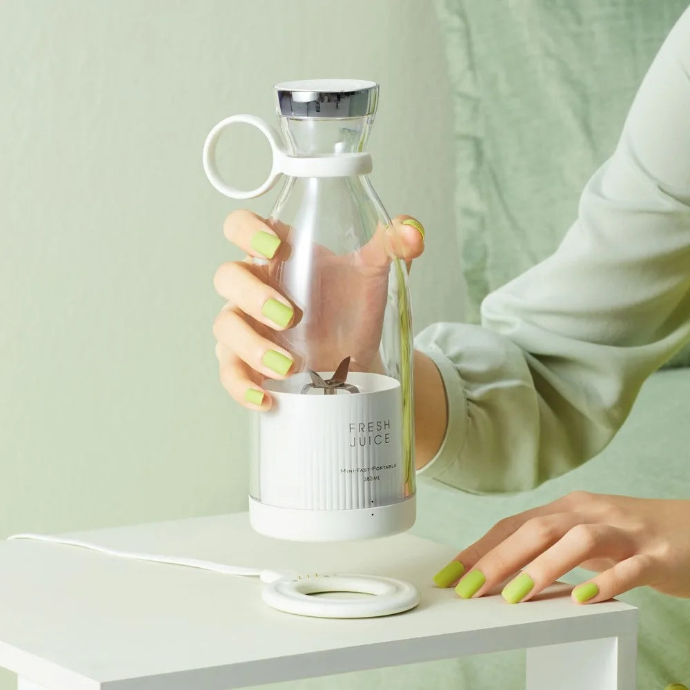 Mini Juice Blender